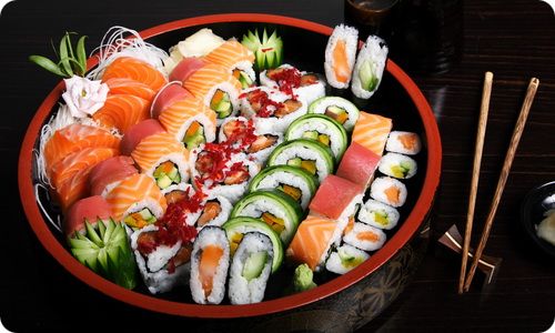 Безопасно ли кушать суши из сырой рыбы?